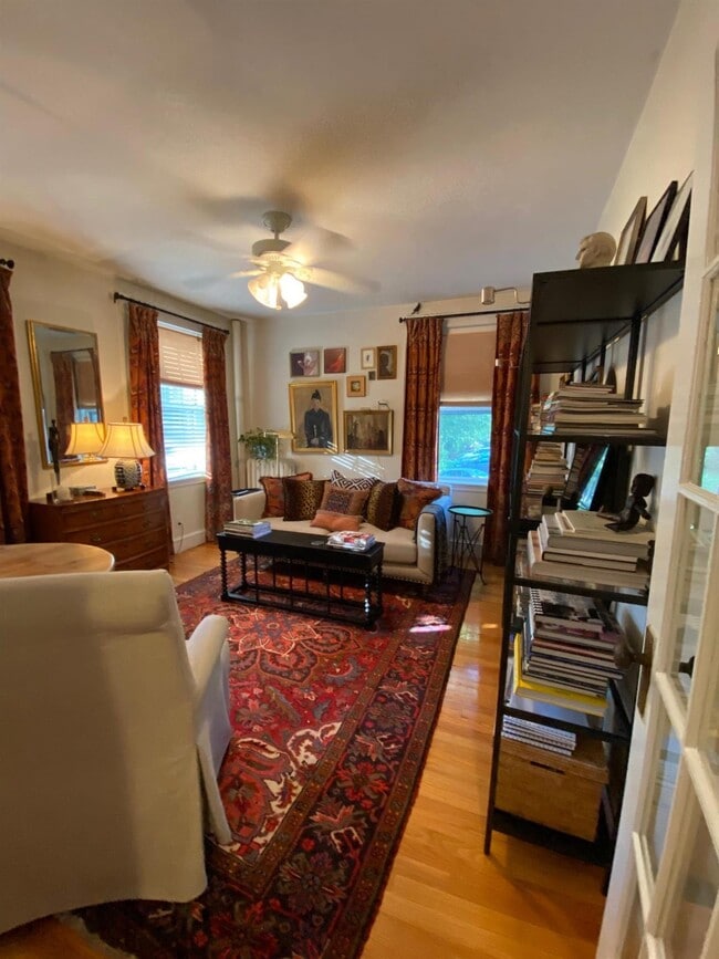 Photo - 9 Ellery St Unit 35