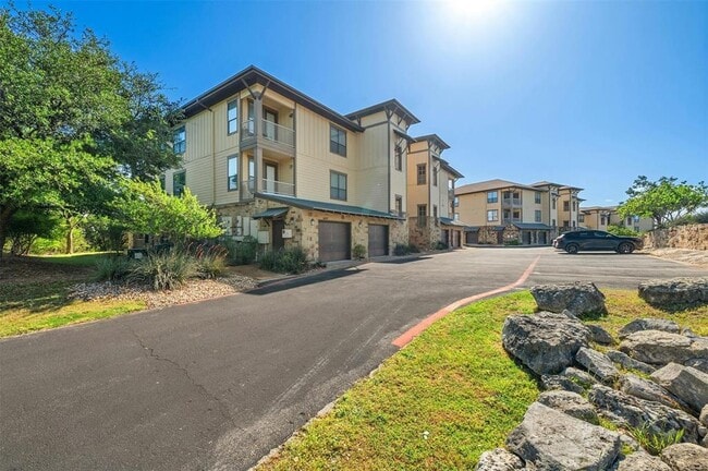 Photo - 17800 Edgewood Way Unit 202