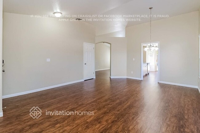 Photo - 8600 Luciano Ct