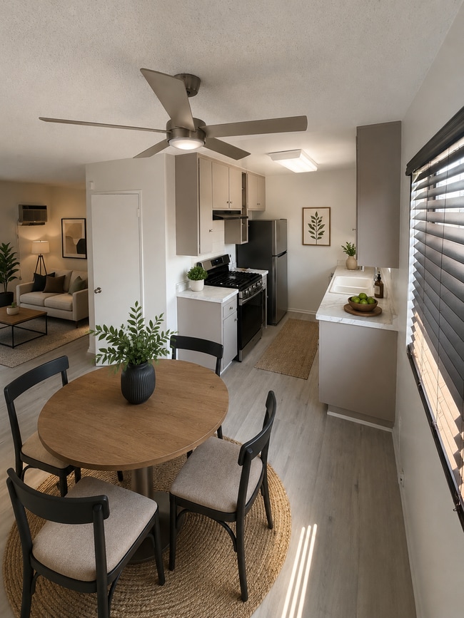 Building Photo - 6308 Elgin St Unit 3