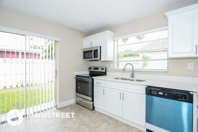 Photo - 18954 NW 63rd Ct Cir