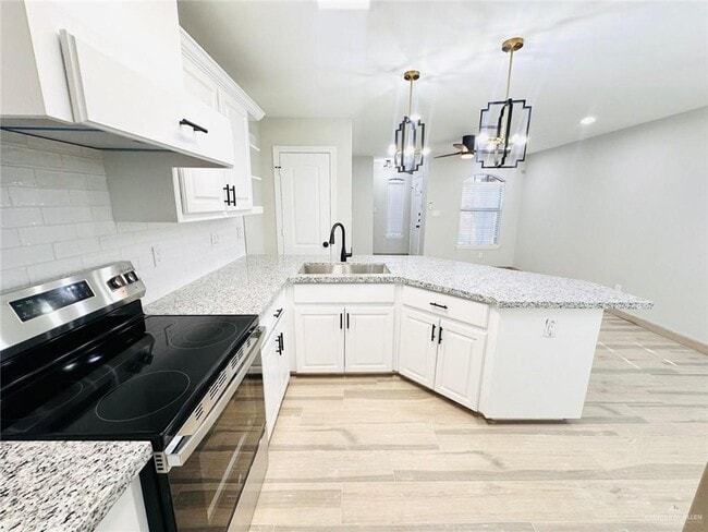 Photo - 18 N 49th St