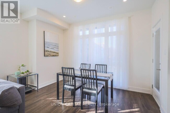 Photo - 7 Phelps Ln