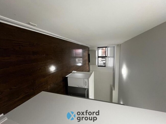 Building Photo - 0 bedroom in New York NY 10011 Unit 1m Rental
