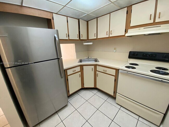 Photo - 4550 NW 9th St Unit 217E