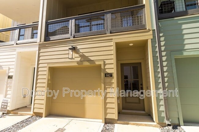 Photo - 642 Belletrace Cir