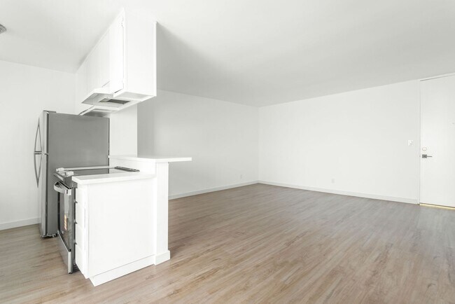 Photo - Larrabee Square Apartments