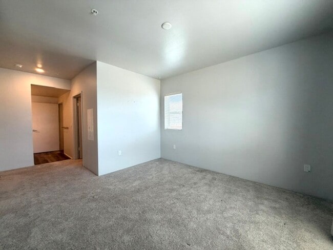 Photo - 91-3641 IWIKUAMOO ST. #1402 Unit 1402