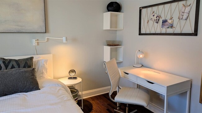 Photo - 831 Parkway Dr Unit 1st FL (Shared)