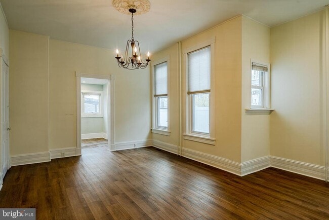 Photo - 144 Gay St