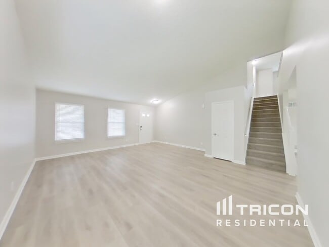 Photo - 1233 River Ridge Dr