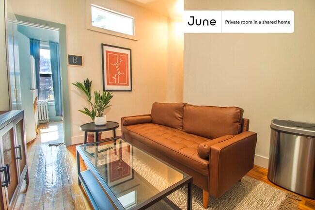 Room in Shared 3 bed/1 bath home in East Village