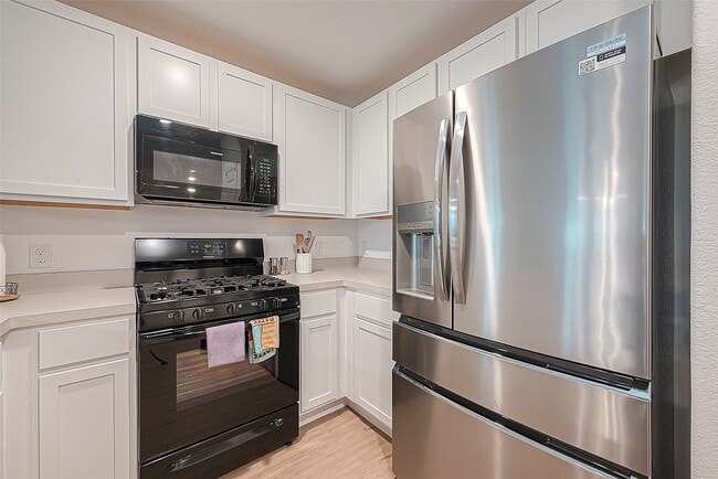 Building Photo - 724 Cedar Gate Ln