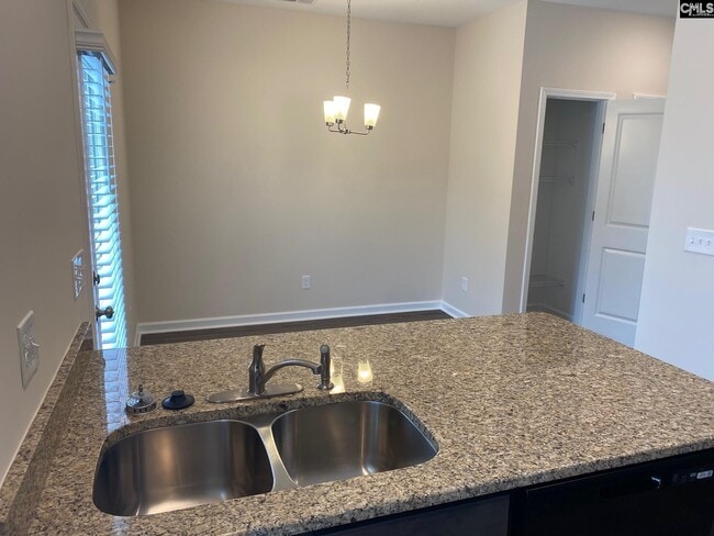 Photo - 421 Sharptail Dr