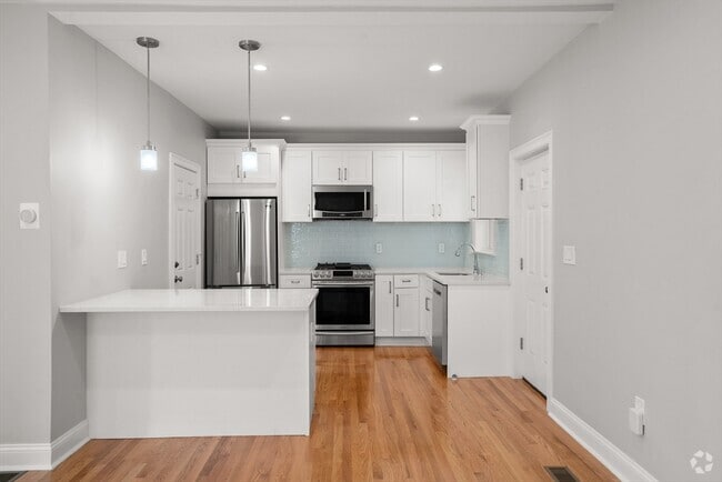 Building Photo - 1 Orient Ave Unit 2 Rental