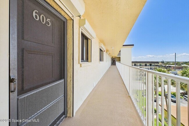 Photo - 55 N 4th St Unidad 605