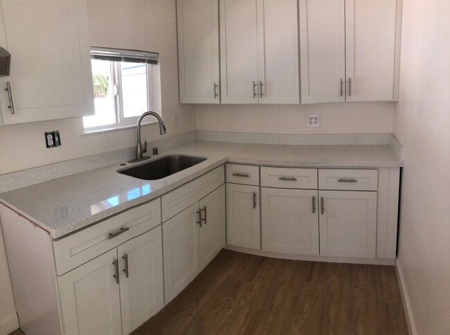 Photo - 6329 10th Ave