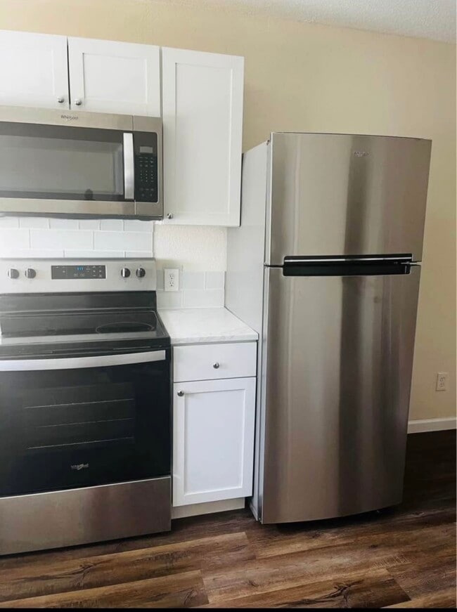 Photo - 405 Westcliff Cir Unit A
