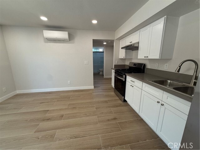Photo - 2397 N Apple Ave