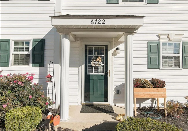 Building Photo - 6722 Hamler Dr Unit 33C Rental