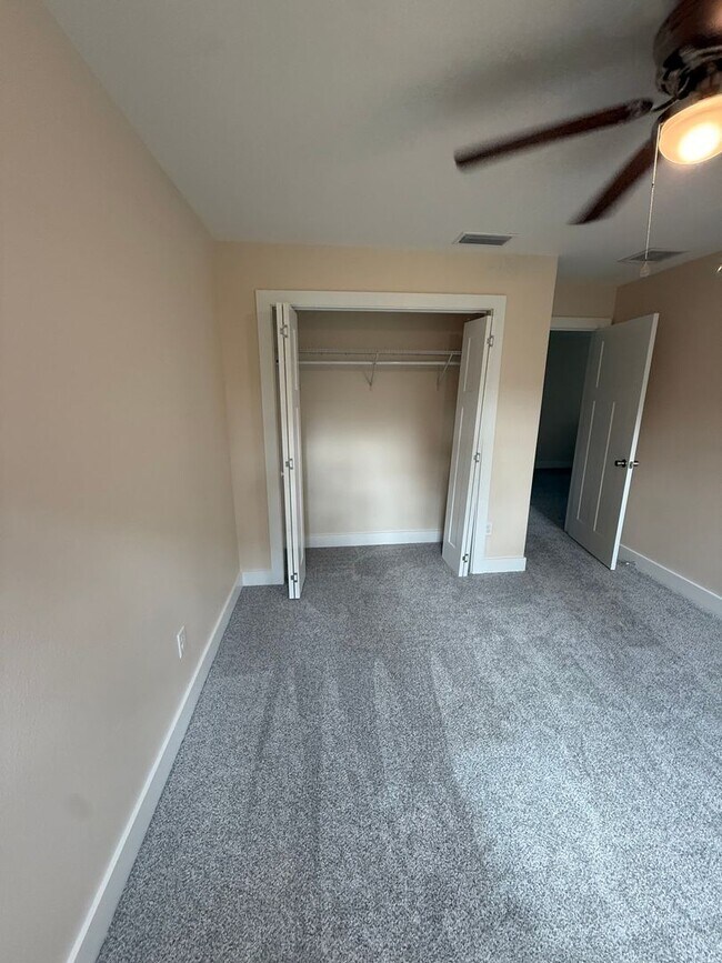 4405 NW 31st Ave
