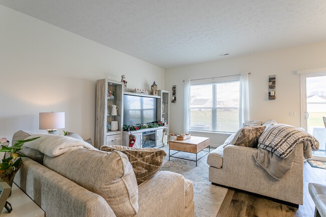 Photo - Mayflower Estates