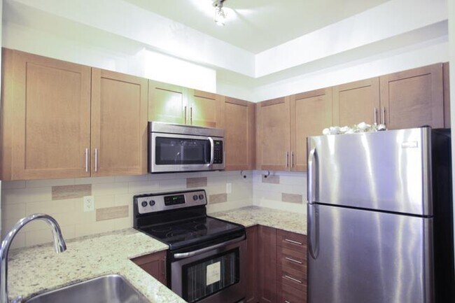 Photo - 13468 King George Blvd Unit 1XX
