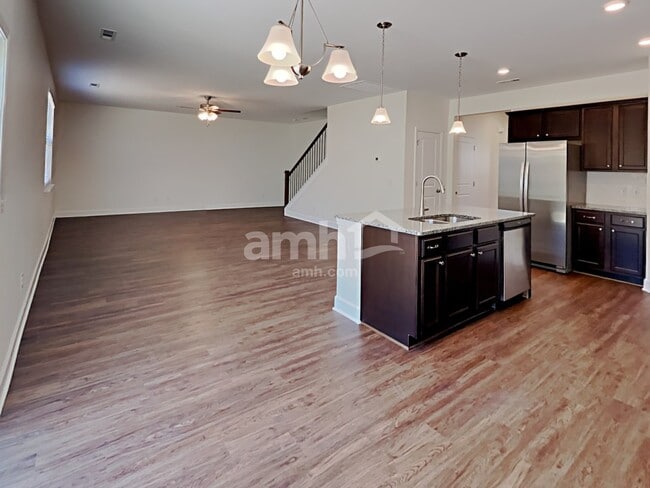 Photo - 2920 Throneberry Ln