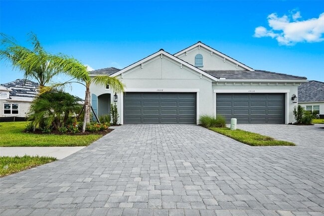 Photo - 10112 Lake Wales Cir