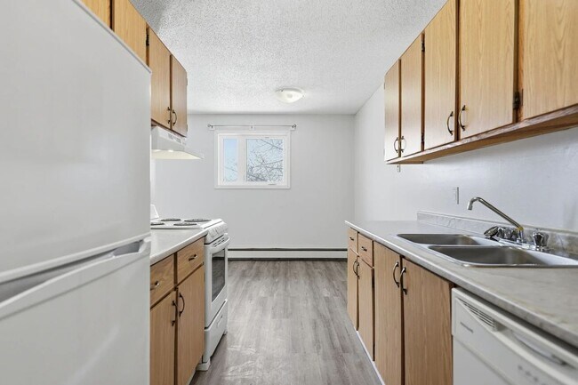 Photo - Evergreen Manor