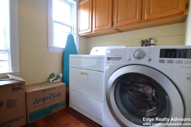 Photo - 76 Hobson St Unit 2