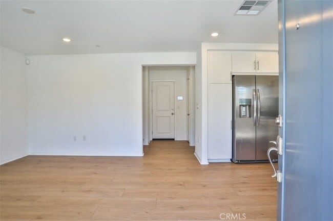Photo - 7419 Olive Grv St