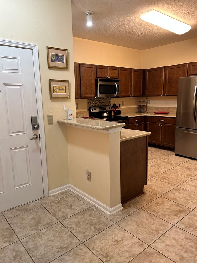 Building Photo - 2275 Golden Lake Loop Rental