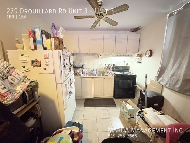 Photo - COZY 1 BED/1 BATH IN FORD CITY - PLUS HYDRO! Unit 3