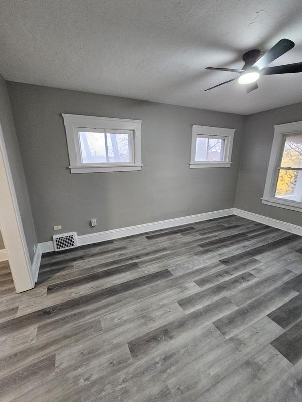 Photo - 3294 W 111th St