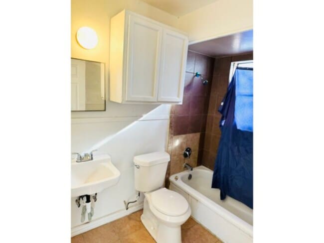 Photo - 1 BEDROOM DUPLEX!!! DALLAS****