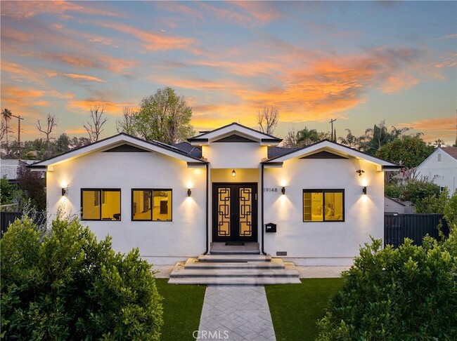 Photo - 19148 W Oxnard St