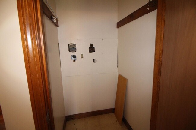 Photo - 76 Franklin St