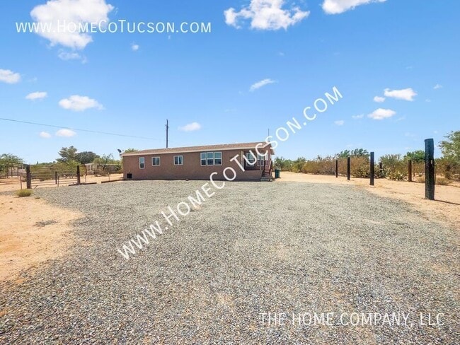 Building Photo - 12151 W Blue Quail Pl