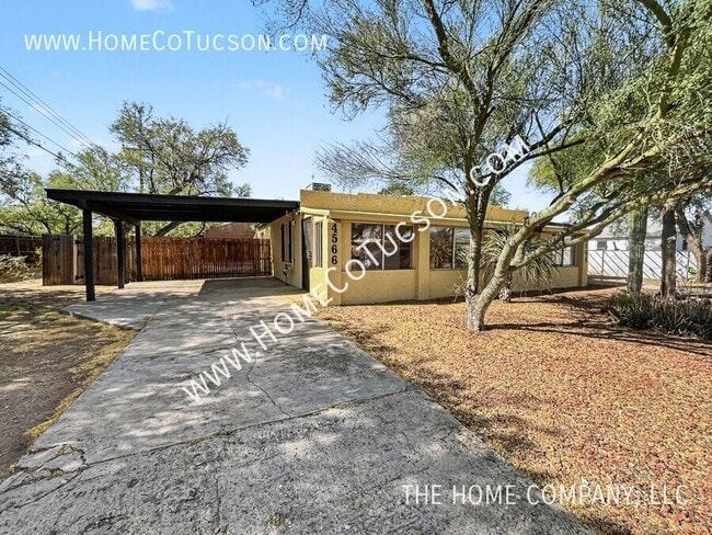 Photo - 4566 E Seneca St