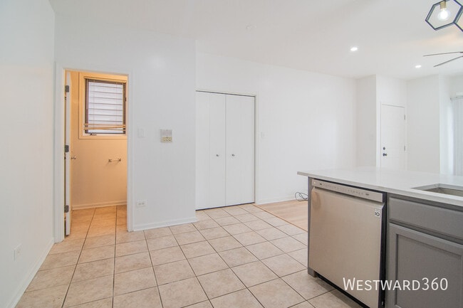 Photo - 2534 W Harrison St Unidad 1