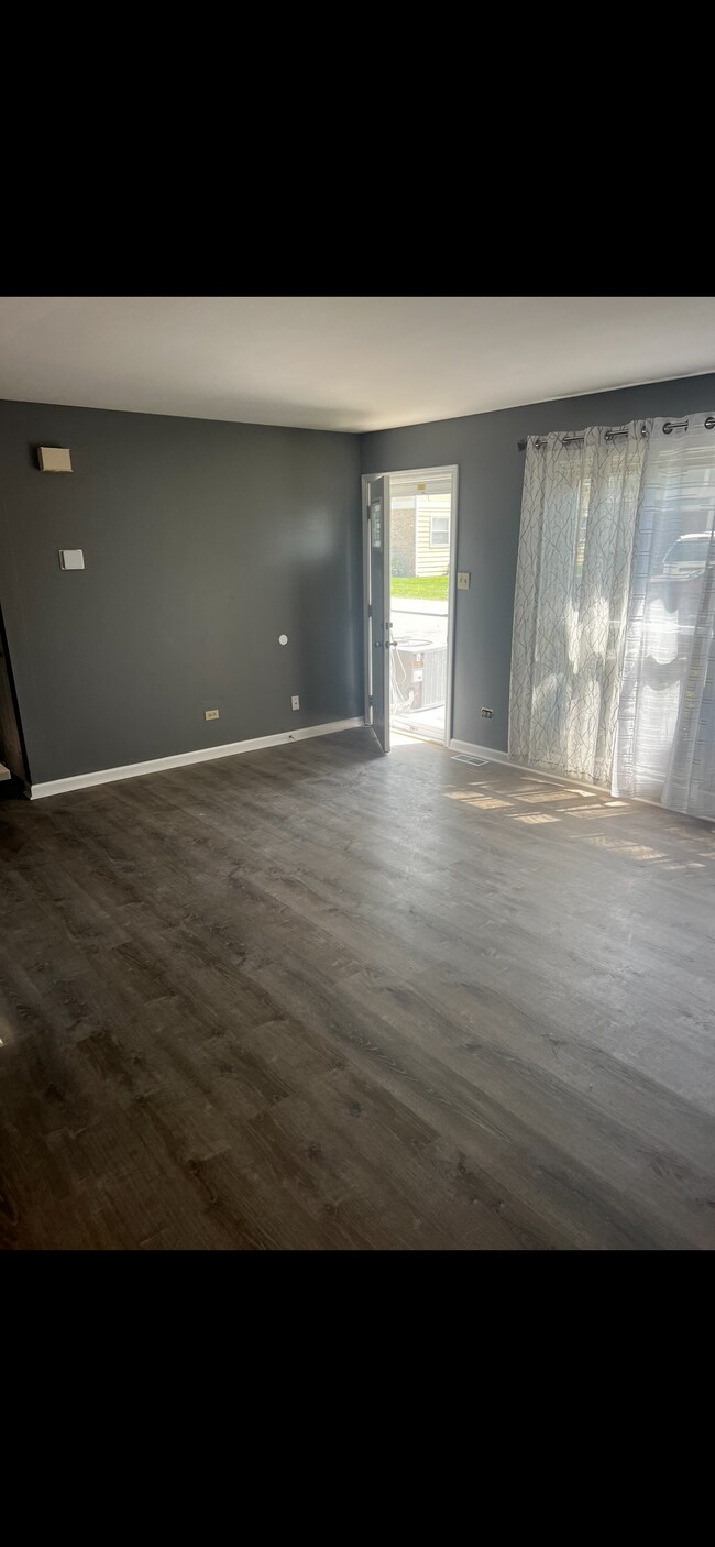 Photo - 20166 Ash Ln