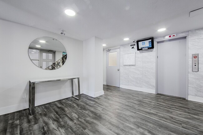 Photo - Belmar Apartments