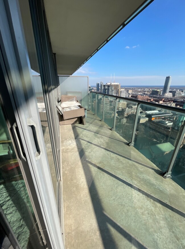 Photo - 33 Lombard St Unit 3008