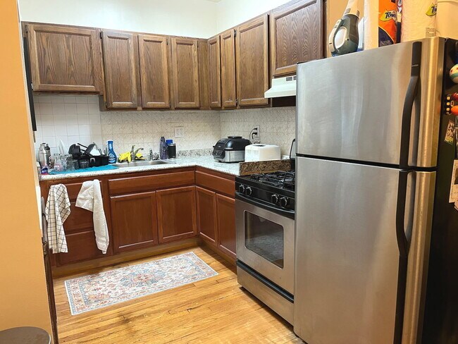 Photo - 1127 W Farwell Ave Unit 109