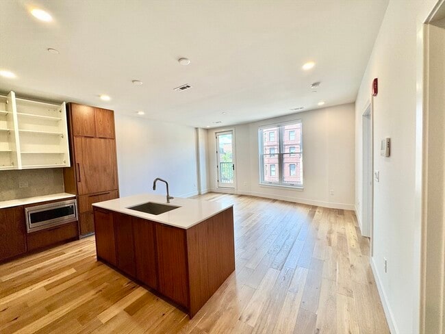Photo - 566 Columbus Ave Unit 406