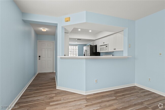 Building Photo - 26658 Little John Ct Unit 94 Rental