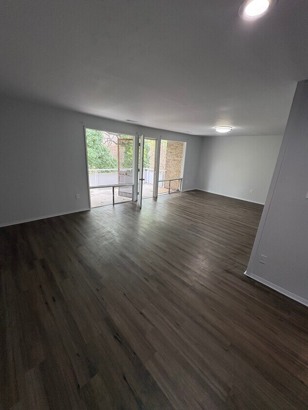 Photo - 576 Wilson Bridge Dr (Oxon Hill, MD)