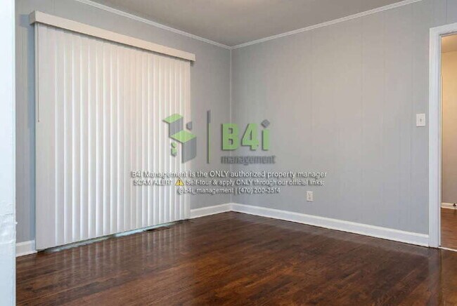 Photo - 6106 Venetian Way SW