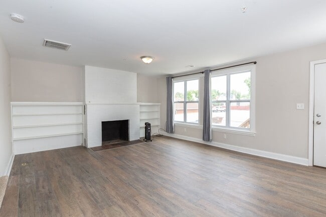Photo - 212 W Burke St Unit B